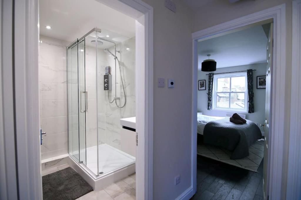 Loveyork Priory Apartment - Central With Parking מראה חיצוני תמונה