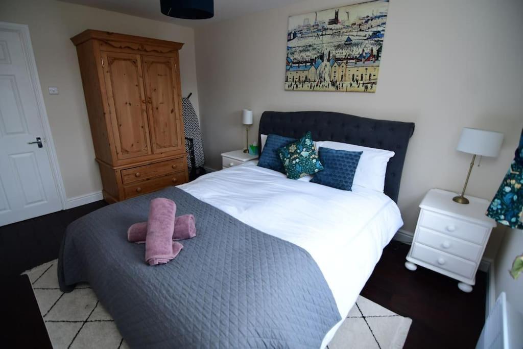 Loveyork Priory Apartment - Central With Parking מראה חיצוני תמונה