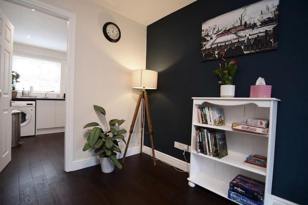 Loveyork Priory Apartment - Central With Parking מראה חיצוני תמונה