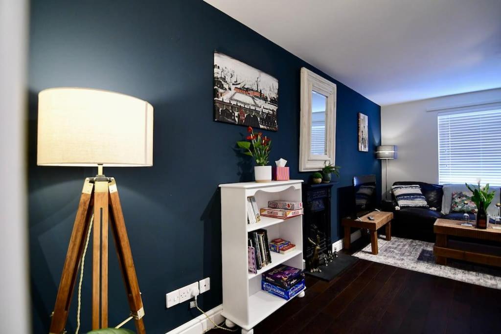 Loveyork Priory Apartment - Central With Parking מראה חיצוני תמונה